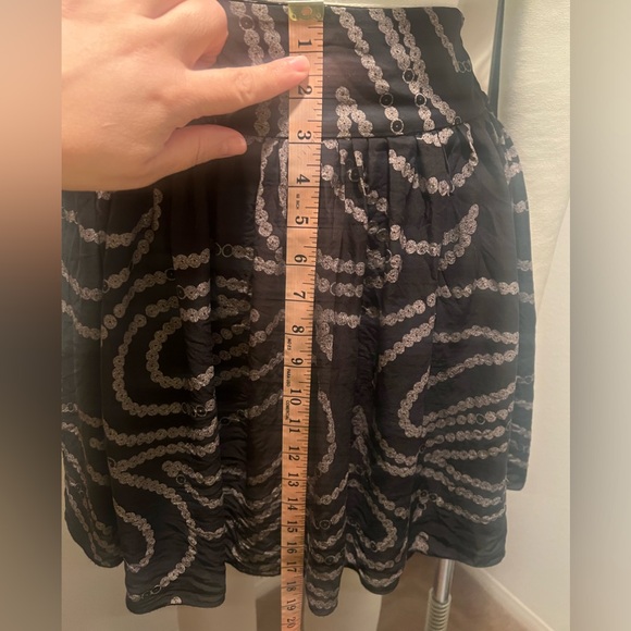 Banana Republic Preowned Skirt Size 6 - Picture 3 of 4